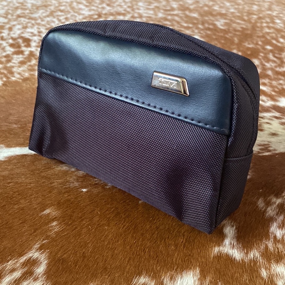 Tumi Nylon Navy Toiletry Pouch